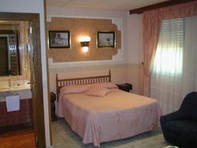 Hotel Montearagon Huesca Szoba fotó