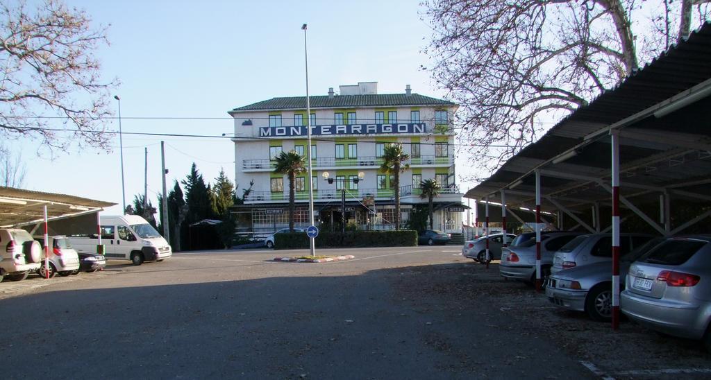 Hotel Montearagon Huesca Kültér fotó
