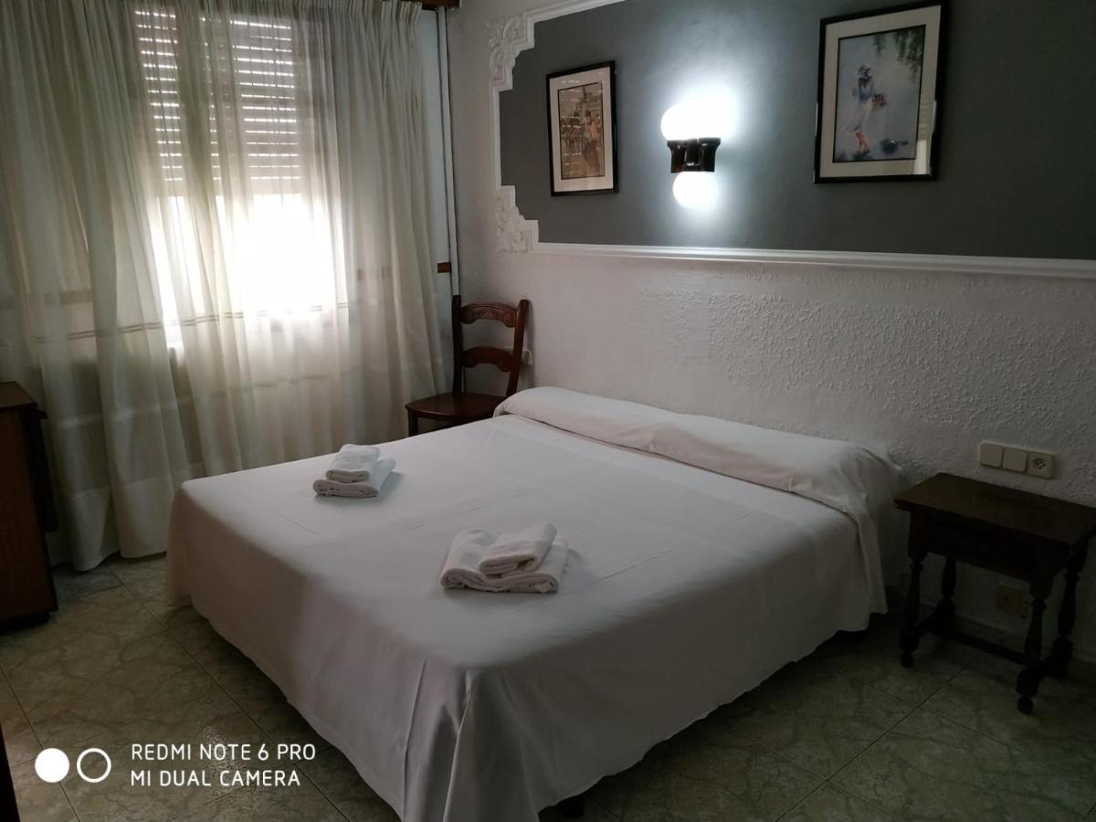Hotel Montearagon Huesca Kültér fotó