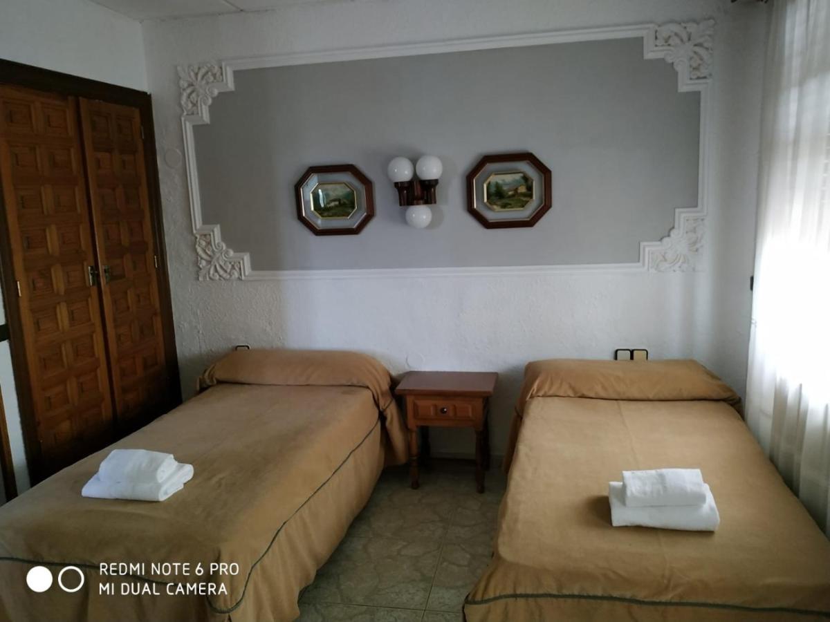Hotel Montearagon Huesca Kültér fotó